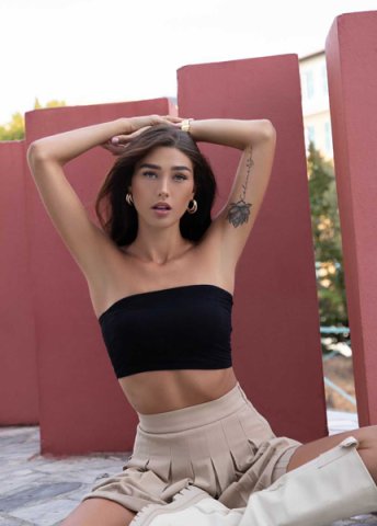 Naomie