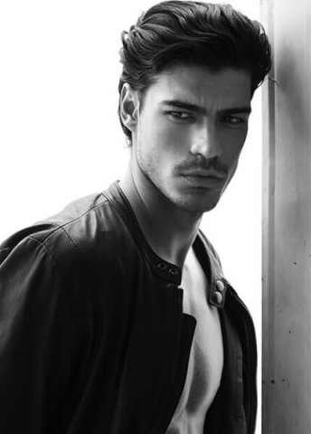 Luis C.
