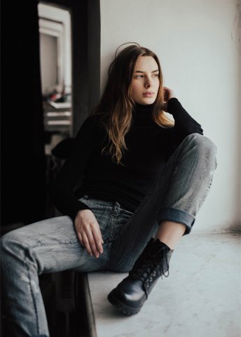 Anastasia R