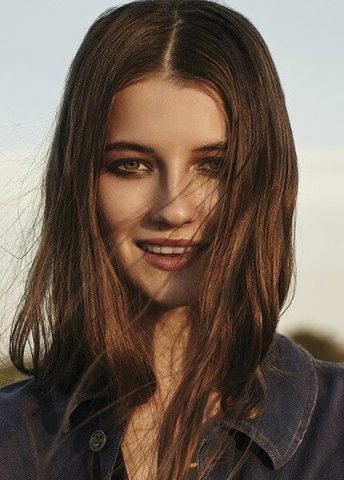 Anna F.