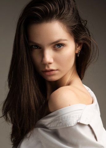 Lily M.