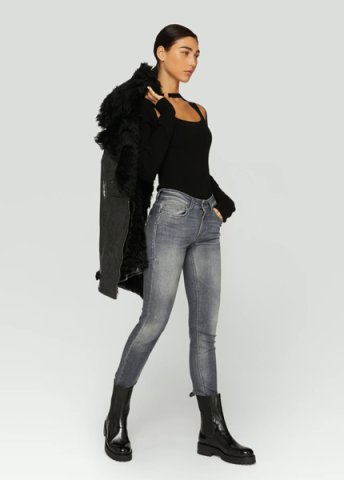 Naomie