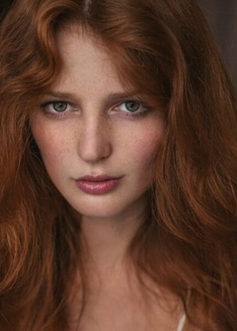 Tessa R.