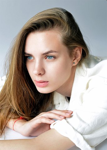 Anastasia R