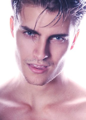 Igor J.